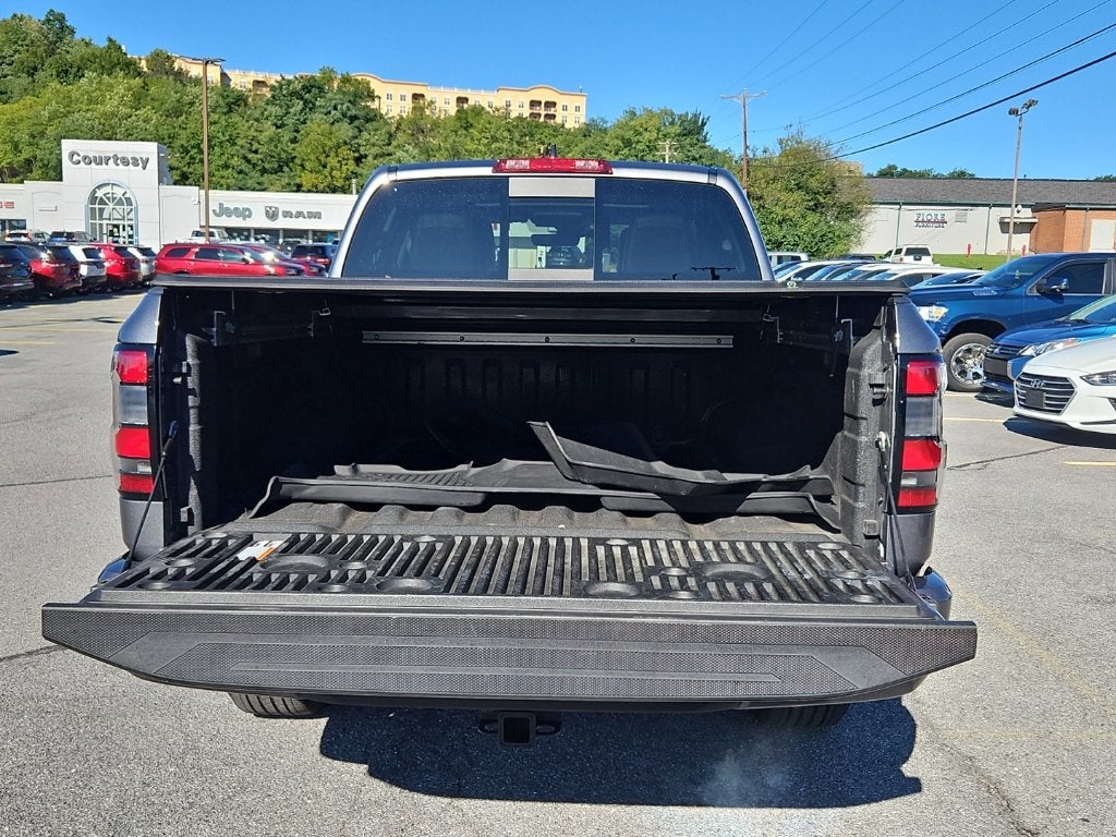 2024 Nissan Frontier Crew Cab SL 4x4