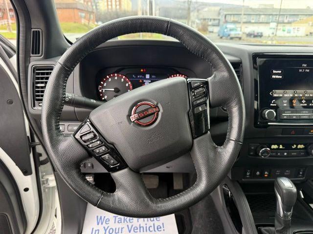 2022 Nissan Frontier Crew Cab PRO-4X 4x4