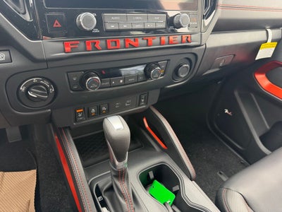 2026 Nissan Frontier Crew Cab Long Bed PRO-4X 4x4
