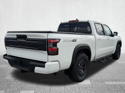 2026 Nissan Frontier Crew Cab Long Bed PRO-4X 4x4
