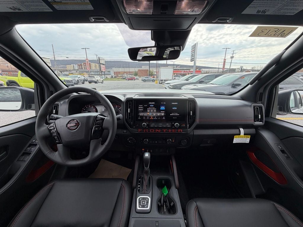 2026 Nissan Frontier Crew Cab Long Bed PRO-4X 4x4