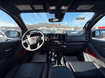 2025 Nissan Frontier Crew Cab Long Bed PRO-4X 4x4