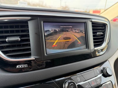 2024 Chrysler Voyager LX