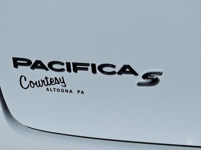 2026 Chrysler Pacifica Limited