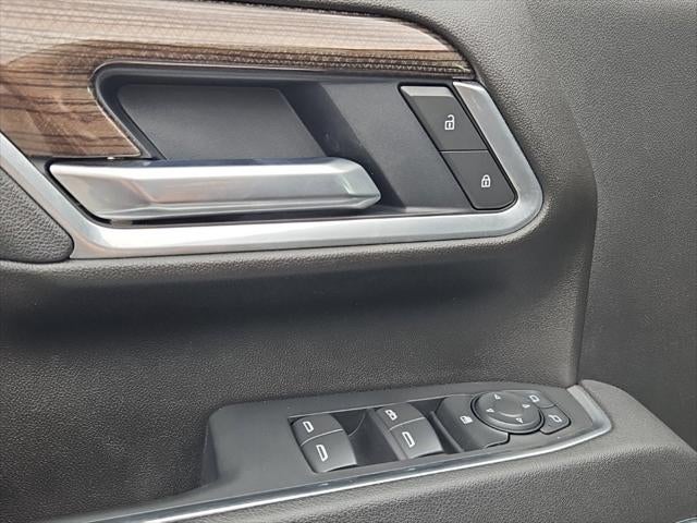 2025 Chevrolet Silverado 2500HD 4WD Crew Cab Standard Bed LT