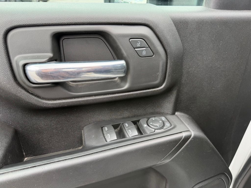 2023 Chevrolet Silverado 2500HD 4WD Crew Cab Standard Bed Custom