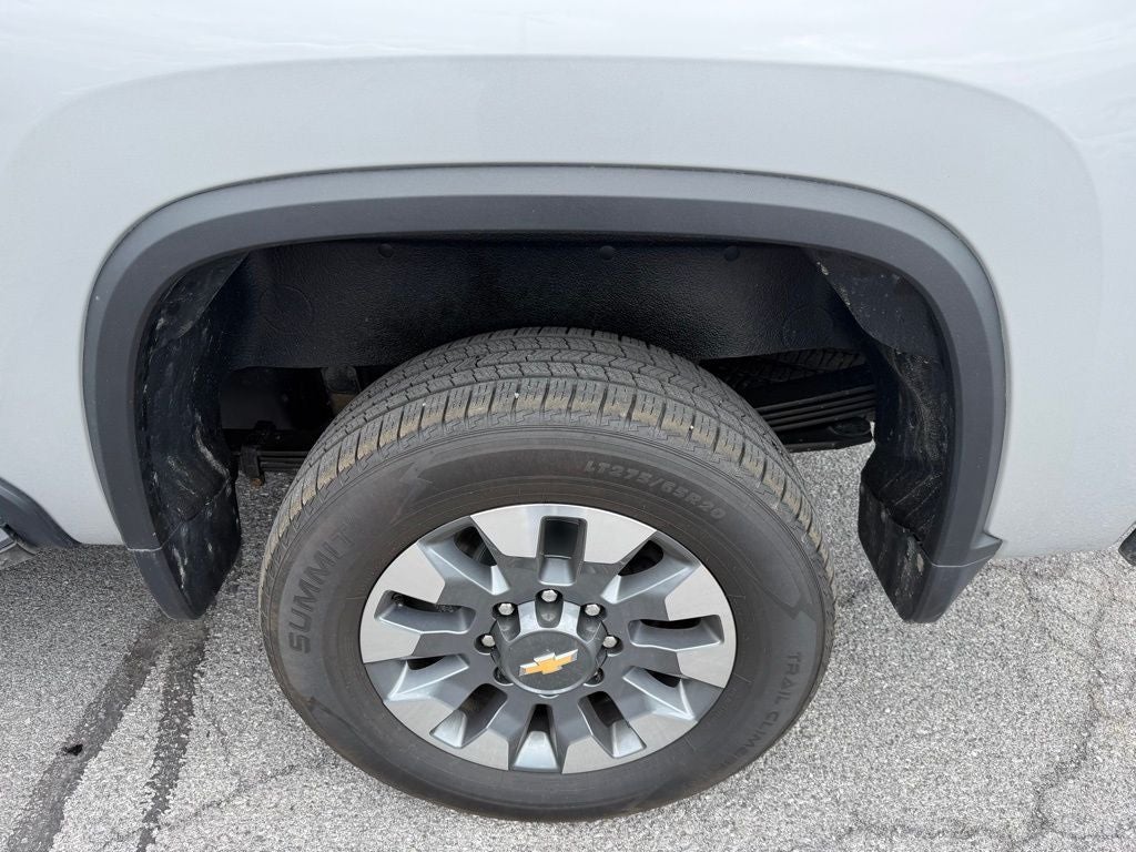 2023 Chevrolet Silverado 2500HD 4WD Crew Cab Standard Bed Custom