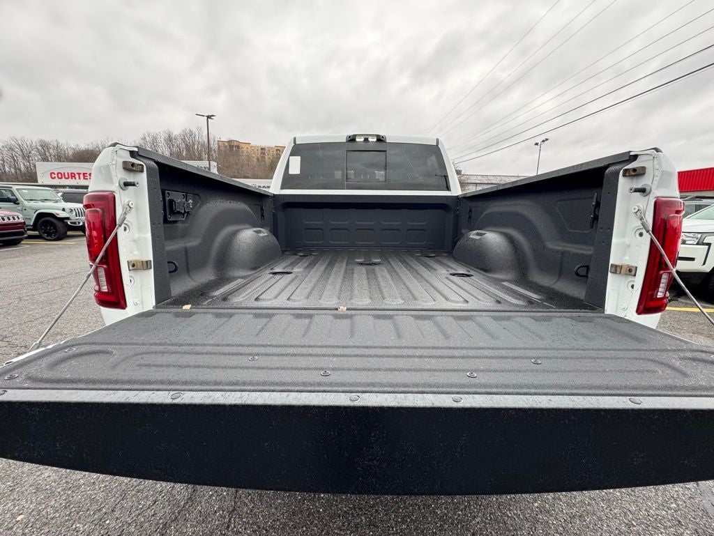 2025 RAM 2500 Laramie Crew Cab 4x4 6'4' Box