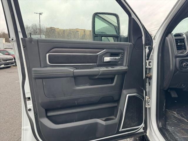 2025 RAM 2500 Laramie Crew Cab 4x4 6'4' Box