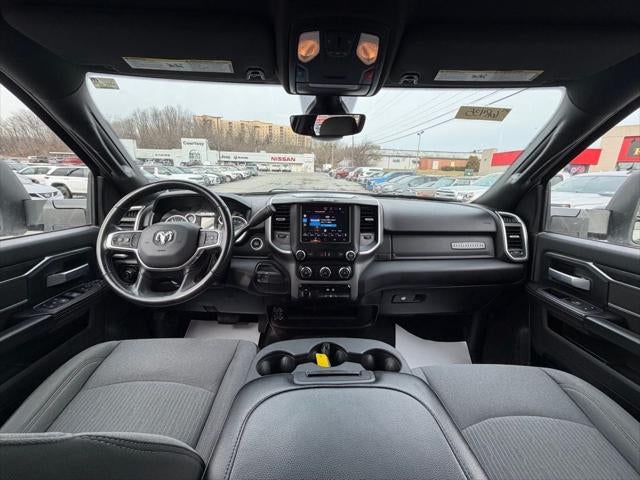 2024 RAM 3500 Big Horn Crew Cab 4x4 8' Box