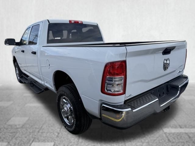 2022 RAM 2500 Tradesman Crew Cab 4x4 6'4' Box