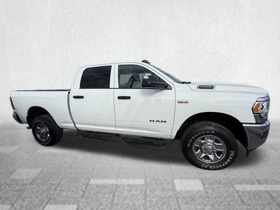 2022 RAM 2500 Tradesman Crew Cab 4x4 6'4' Box