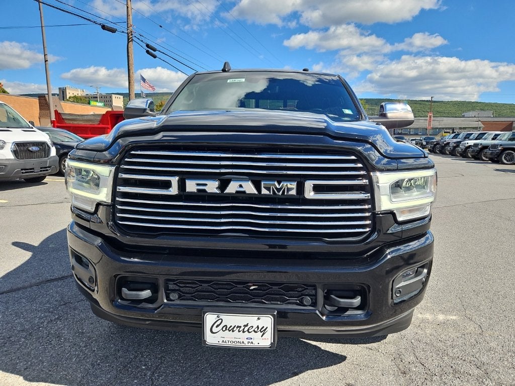 2022 RAM 2500 Laramie Crew Cab 4x4 6'4' Box