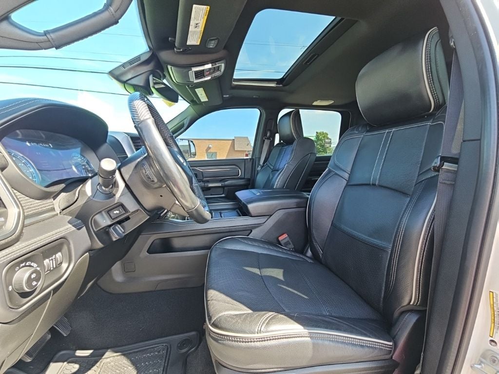 2019 RAM 2500 Limited Crew Cab 4x4 6'4' Box
