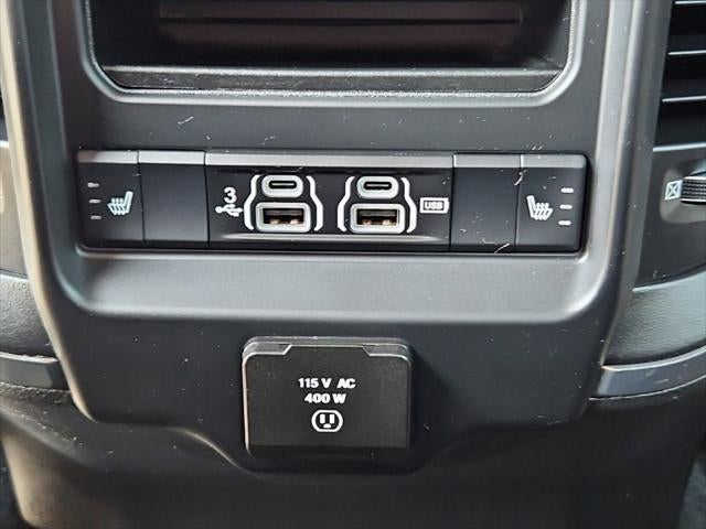 2019 RAM 2500 Limited Crew Cab 4x4 6'4' Box