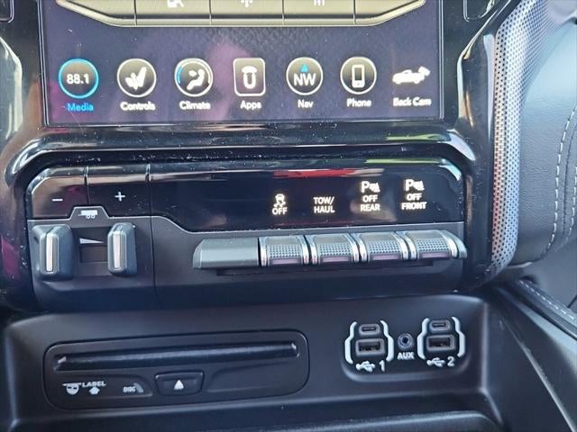 2019 RAM 2500 Limited Crew Cab 4x4 6'4' Box