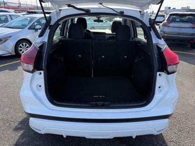 2024 Nissan Kicks SV Xtronic CVT