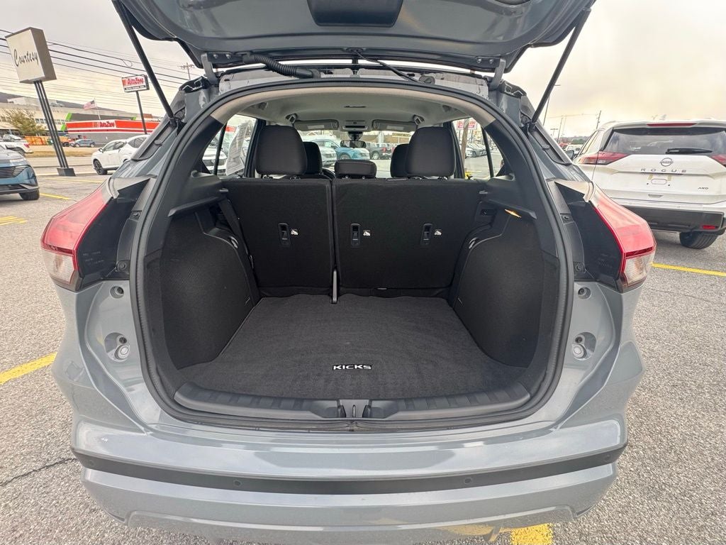 2024 Nissan Kicks SV Xtronic CVT