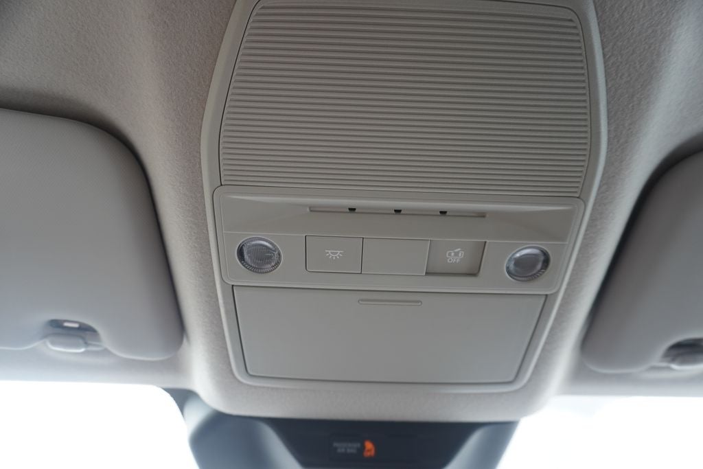2025 Nissan Kicks SR Intelligent AWD