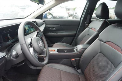 2025 Nissan Kicks SR Intelligent AWD