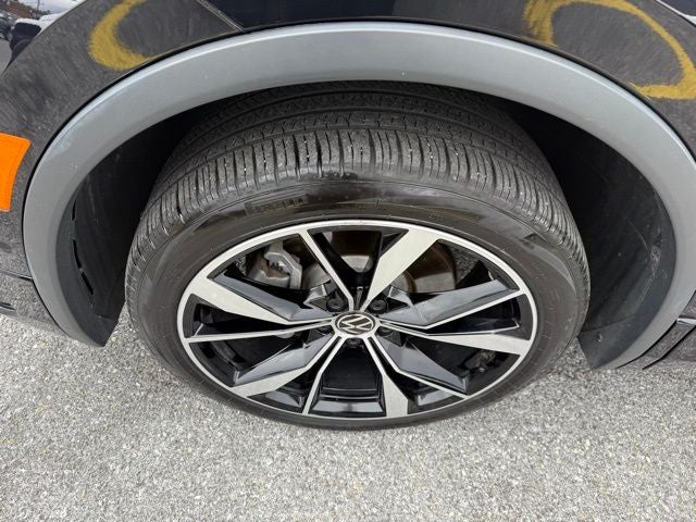 2022 Volkswagen Tiguan 2.0T SEL R-Line