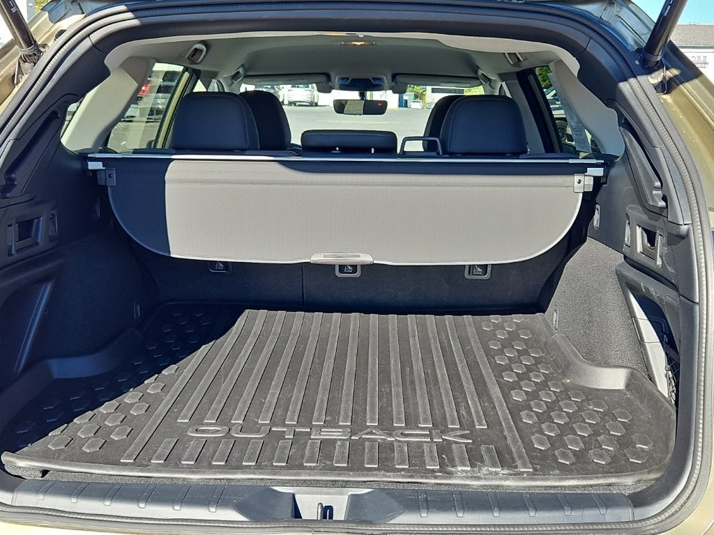 2022 Subaru Outback Onyx Edition XT
