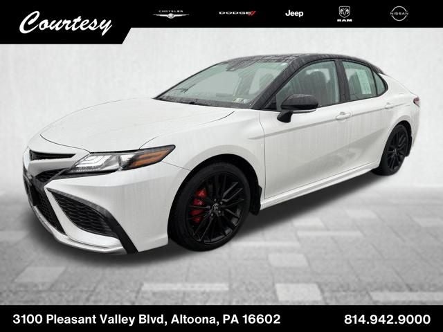 2022 Toyota Camry XSE AWD