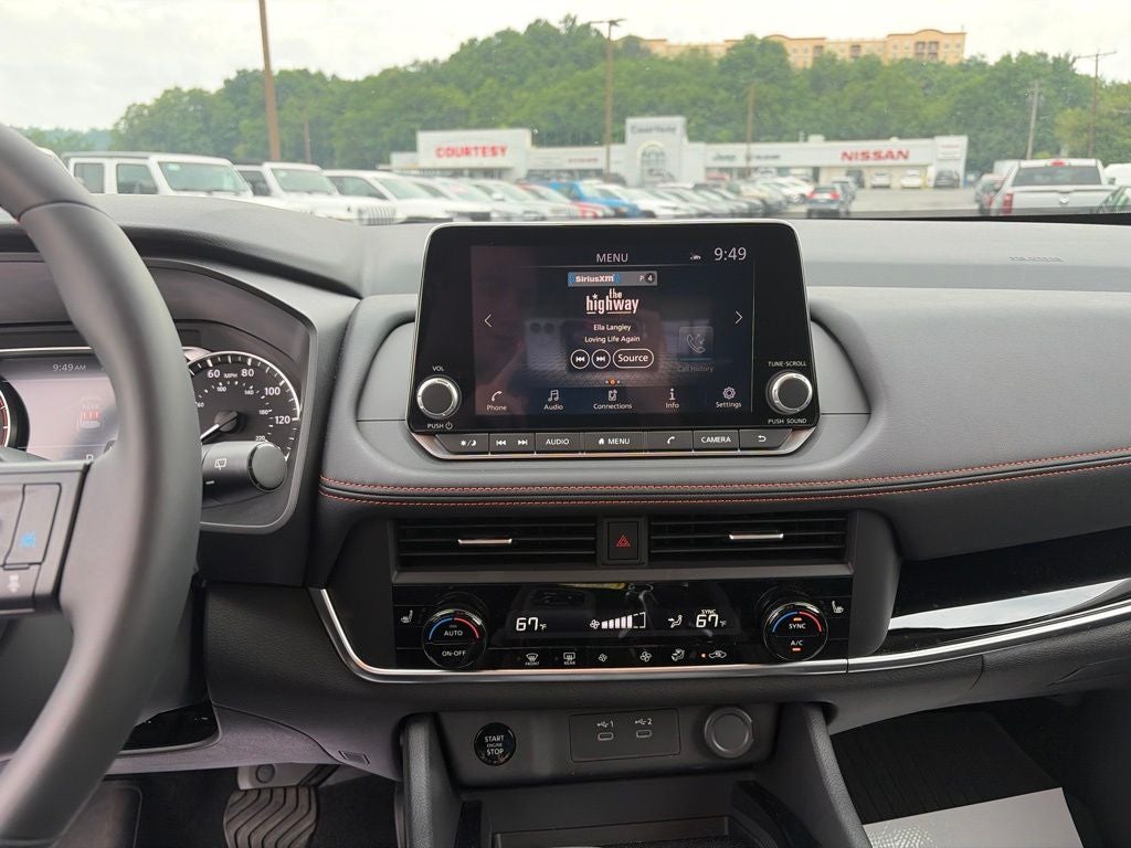 2025 Nissan Rogue Rock Creek