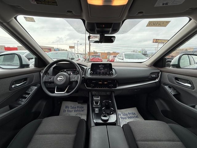 2022 Nissan Rogue SV Intelligent AWD