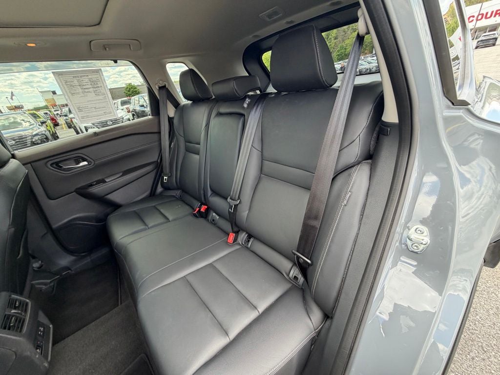 2023 Nissan Rogue SL Intelligent AWD