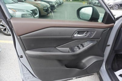 2023 Nissan Rogue SL Intelligent AWD