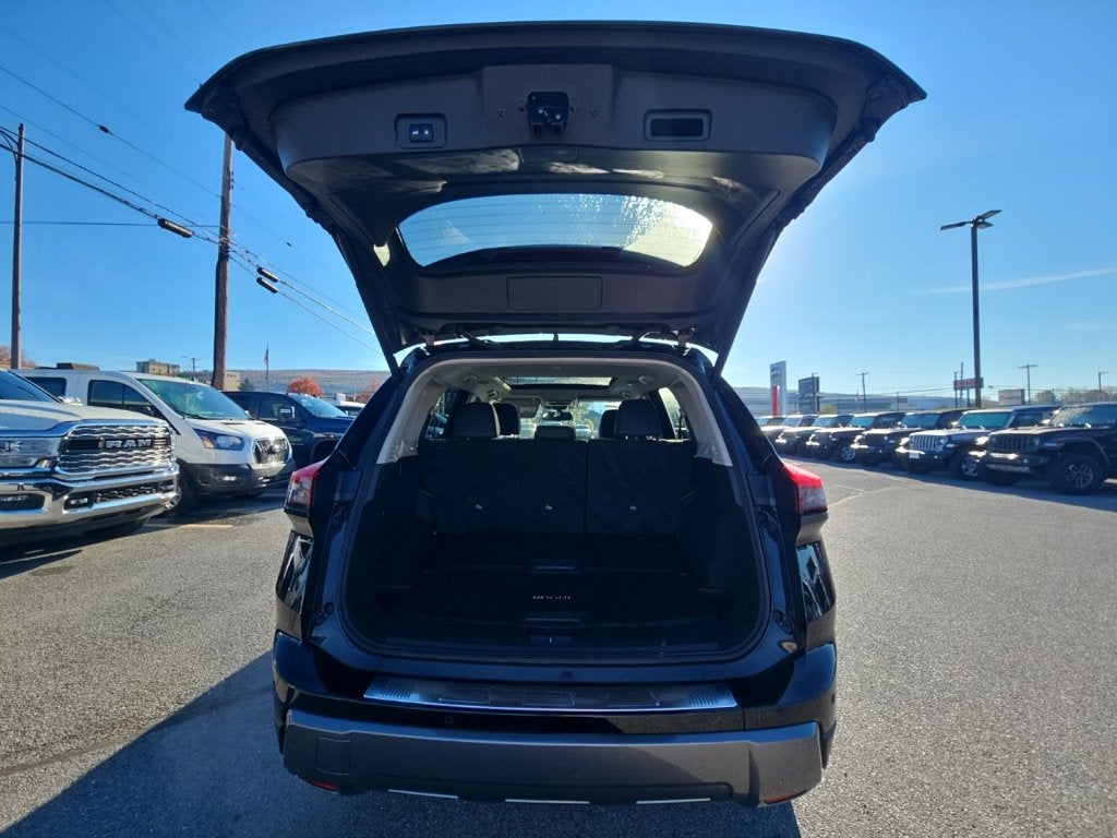 2024 Nissan Rogue SL Intelligent AWD