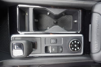 2025 Nissan Pathfinder SV 4WD
