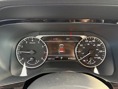 2025 Nissan Pathfinder SL 4WD