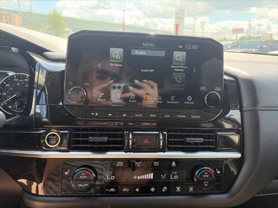 2024 Nissan Pathfinder SL 4WD