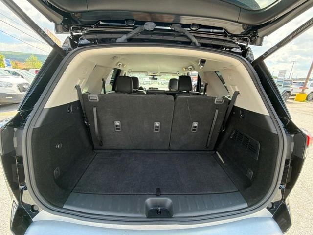 2024 Nissan Pathfinder SL 4WD