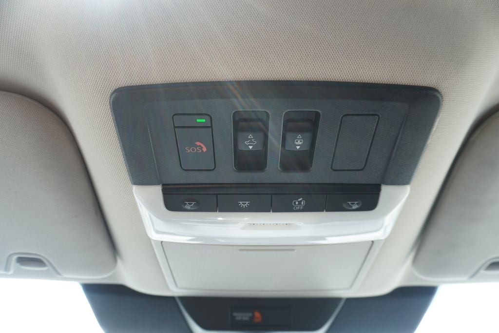 2024 Nissan Pathfinder Platinum 4WD