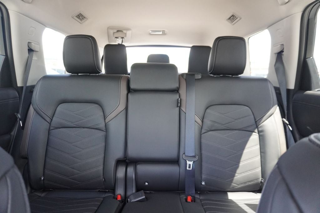 2024 Nissan Pathfinder Platinum 4WD