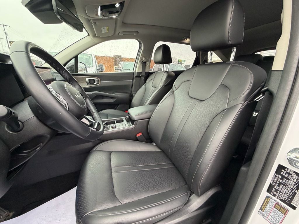 2023 Kia Sorento X-Line S