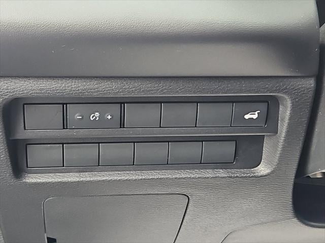 2022 Mitsubishi Outlander Base