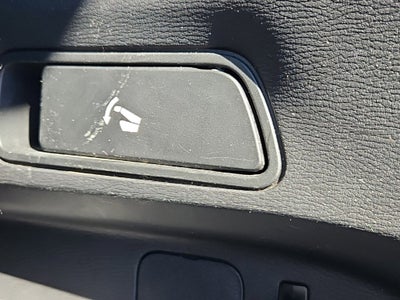 2022 Mitsubishi Outlander Base