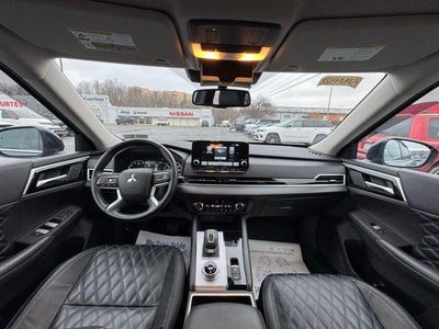 2022 Mitsubishi Outlander SEL Special Edition S-AWC