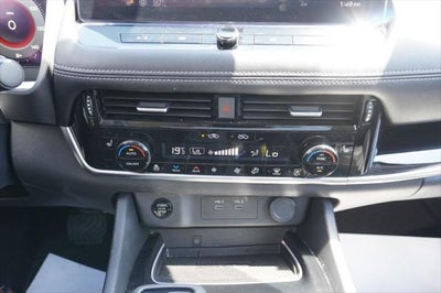 2025 Nissan Rogue SL Intelligent AWD