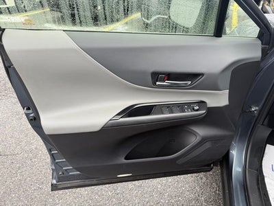 2021 Toyota Venza LE