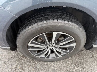 2021 Toyota Venza LE