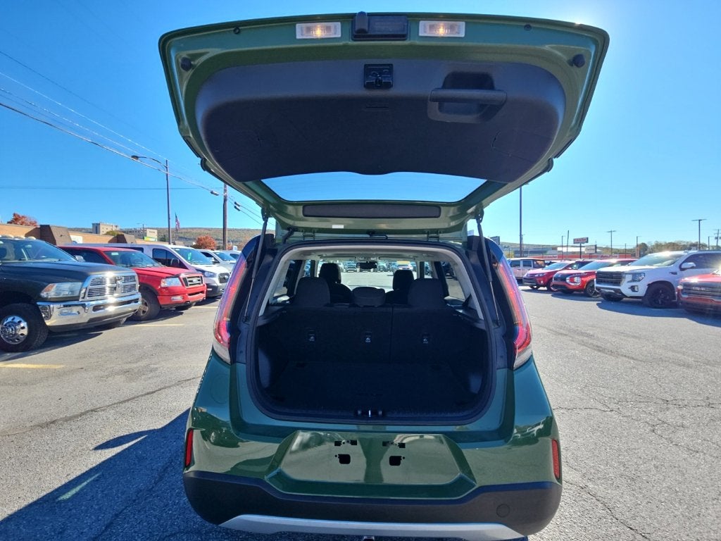 2023 Kia Soul EX