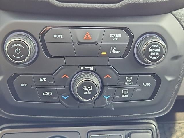 2023 Jeep Renegade (RED) Edition 4x4