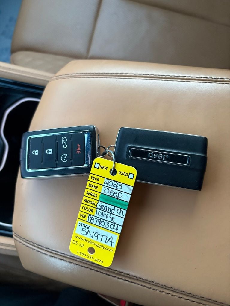 2023 Jeep Grand Cherokee L Summit
