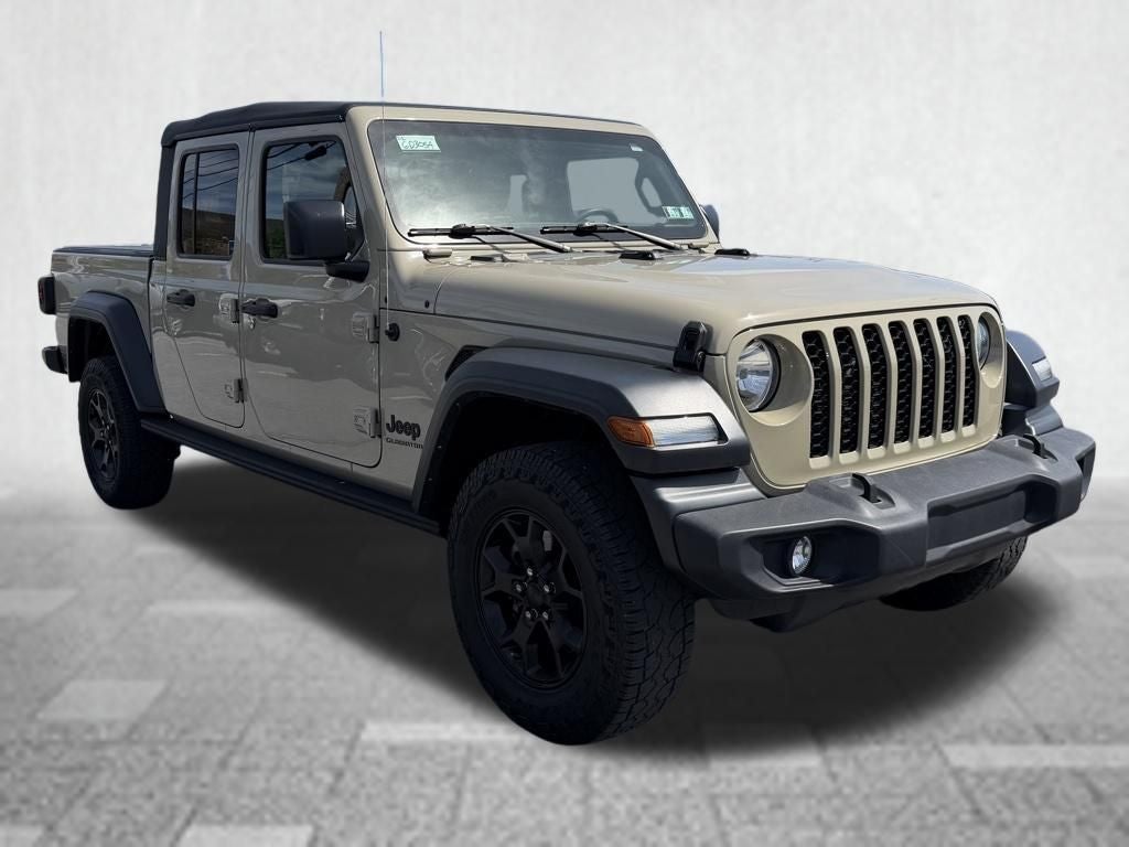 2022 Jeep Gladiator Sport