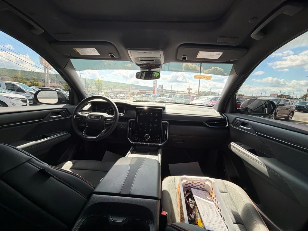 2024 GMC Acadia AT4